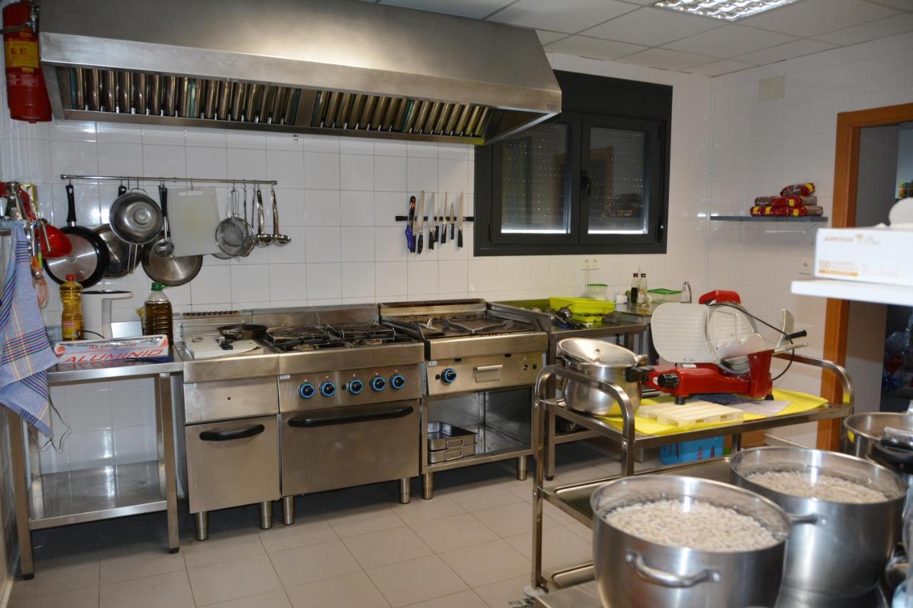 Albergue Villa Nava De La Asuncion ภายนอก รูปภาพ